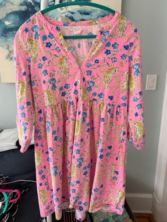Lilly Pulitzer Dresses & Skirts - Lilly Pulitzer Pink Floral & Tiger Print Long Sleeve Dress